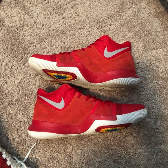 COPY - Nike Kyrie 3 Red Suede Very clean! - Picture 2 of 3